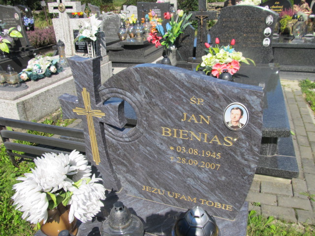 Jan Bienias 1945 Ludźmierz - Grobonet - Wyszukiwarka osób pochowanych
